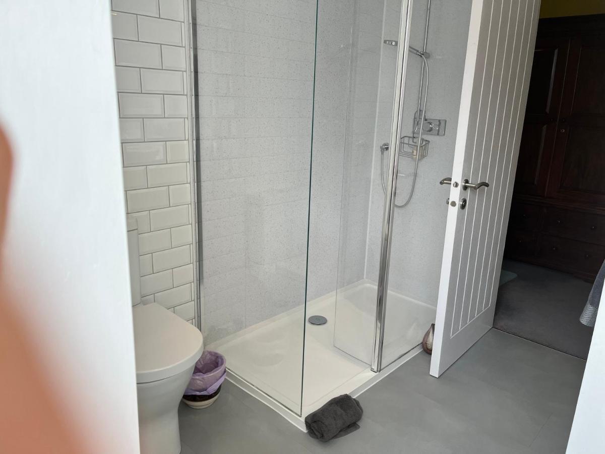 St John'S Town Of Dalry Glentress Apartment 1 المظهر الخارجي الصورة
